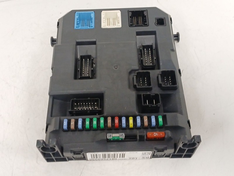 Recambio de caja reles / fusibles para citroën c3 ii (sc_) 1.4 referencia OEM IAM 9666952180  
