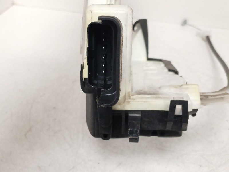 Recambio de cerradura puerta delantera izquierda para citroën c3 ii (sc_) 1.4 referencia OEM IAM   