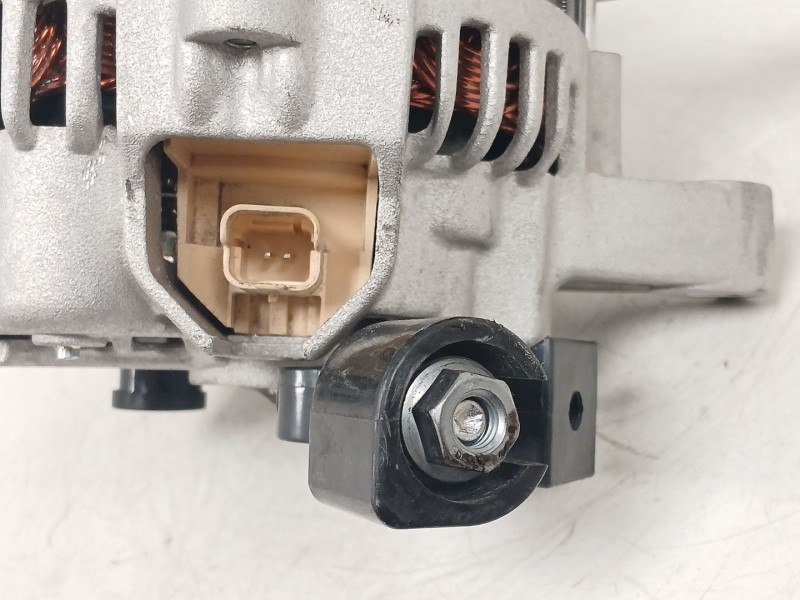 Recambio de alternador para citroën c3 ii (sc_) 1.4 referencia OEM IAM 1638094580  