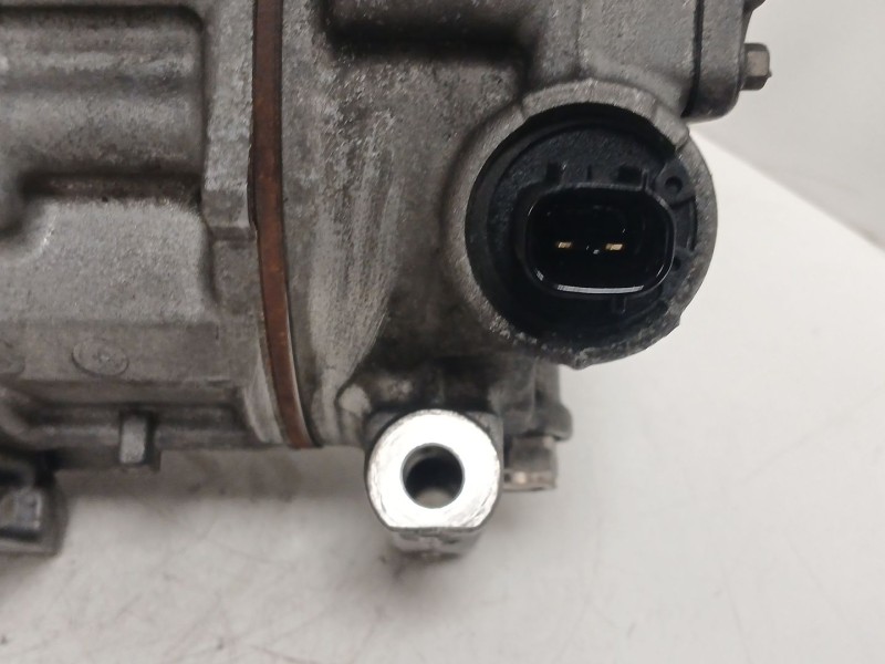Recambio de compresor aire acondicionado para toyota avensis sedán (_t27_) 2.0 d-4d (adt270_) referencia OEM IAM 5SE12C  