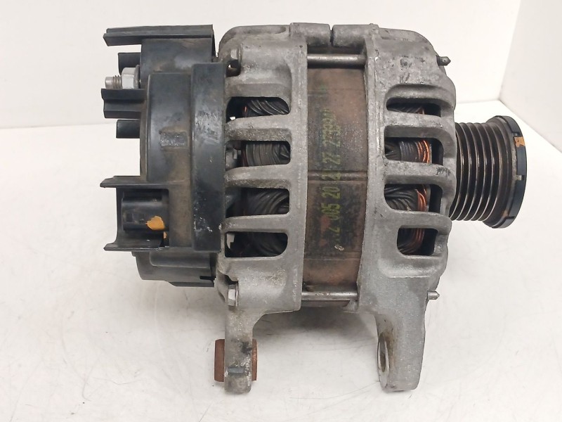 Recambio de alternador para renault captur ii (hf_) tce 155 (hfmn) referencia OEM IAM 231005300R TG12S341 
