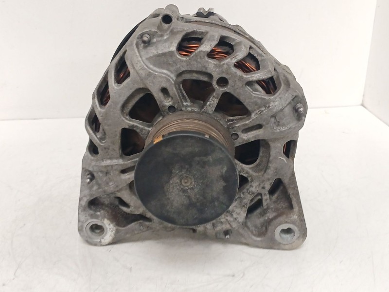 Recambio de alternador para renault captur ii (hf_) tce 155 (hfmn) referencia OEM IAM 231005300R TG12S341 