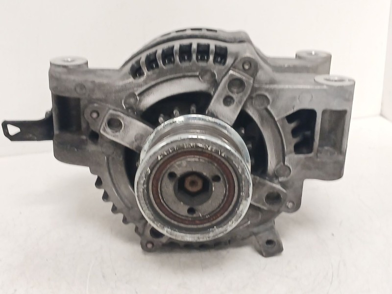 Recambio de alternador para toyota avensis sedán (_t27_) 2.0 d-4d (adt270_) referencia OEM IAM CAL40257GS  