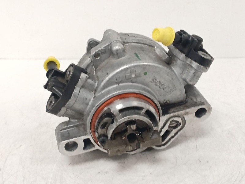Recambio de depresor freno / bomba vacio para opel corsa f (p2jo) 1.5 (68) referencia OEM IAM 9804021880  