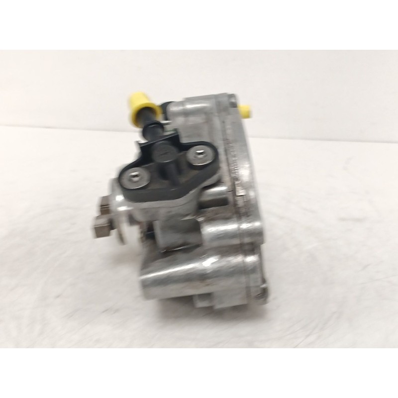 Recambio de depresor freno / bomba vacio para opel corsa f (p2jo) 1.5 (68) referencia OEM IAM 9804021880  