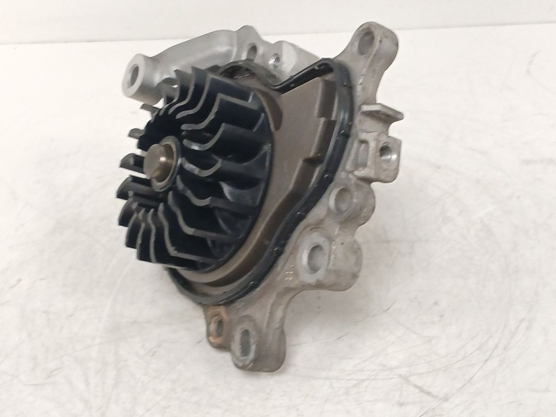 Recambio de bomba agua para opel corsa f (p2jo) 1.5 (68) referencia OEM IAM Z16001023  