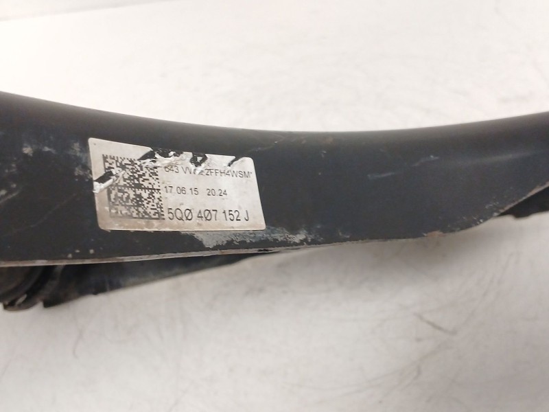 Recambio de brazo suspension inferior delantero derecho para volkswagen golf vii (5g1, bq1, be1, be2) 1.6 tdi referencia OEM IAM