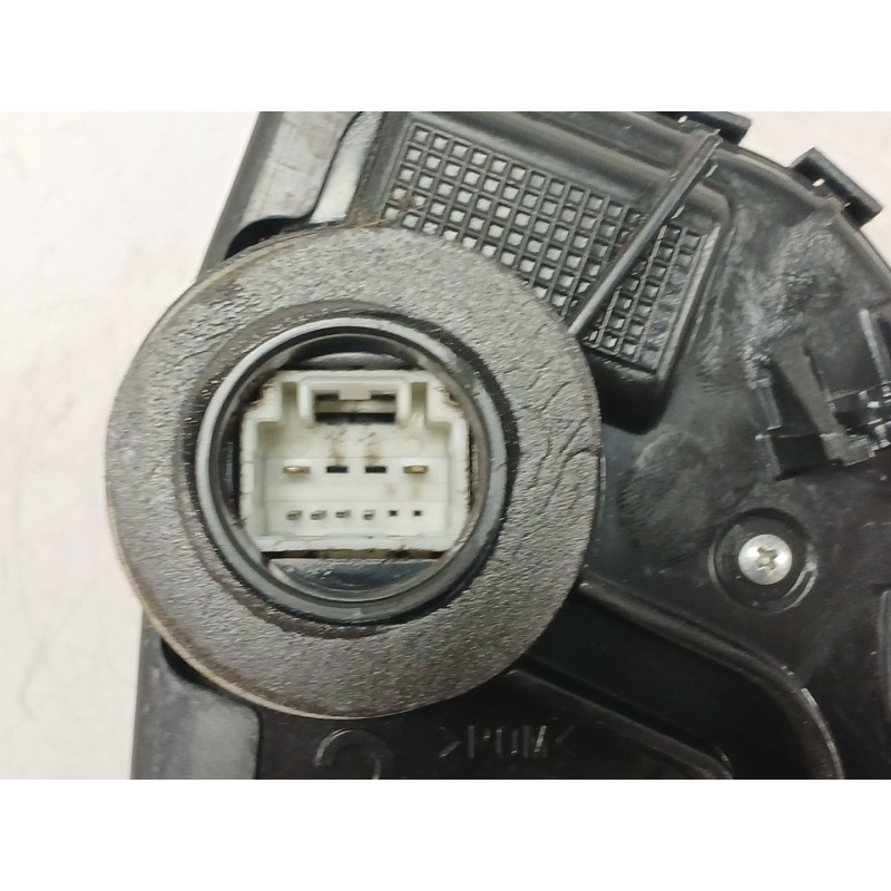 Recambio de cerradura puerta delantera izquierda para toyota avensis sedán (_t27_) 2.0 d-4d (adt270_) referencia OEM IAM   