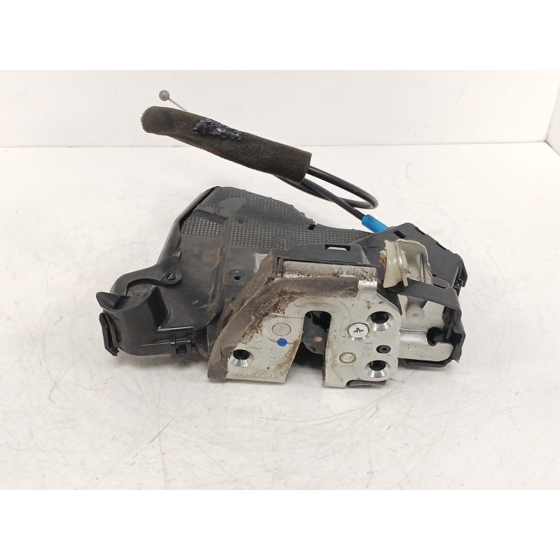 Recambio de cerradura puerta delantera derecha para toyota avensis sedán (_t27_) 2.0 d-4d (adt270_) referencia OEM IAM   