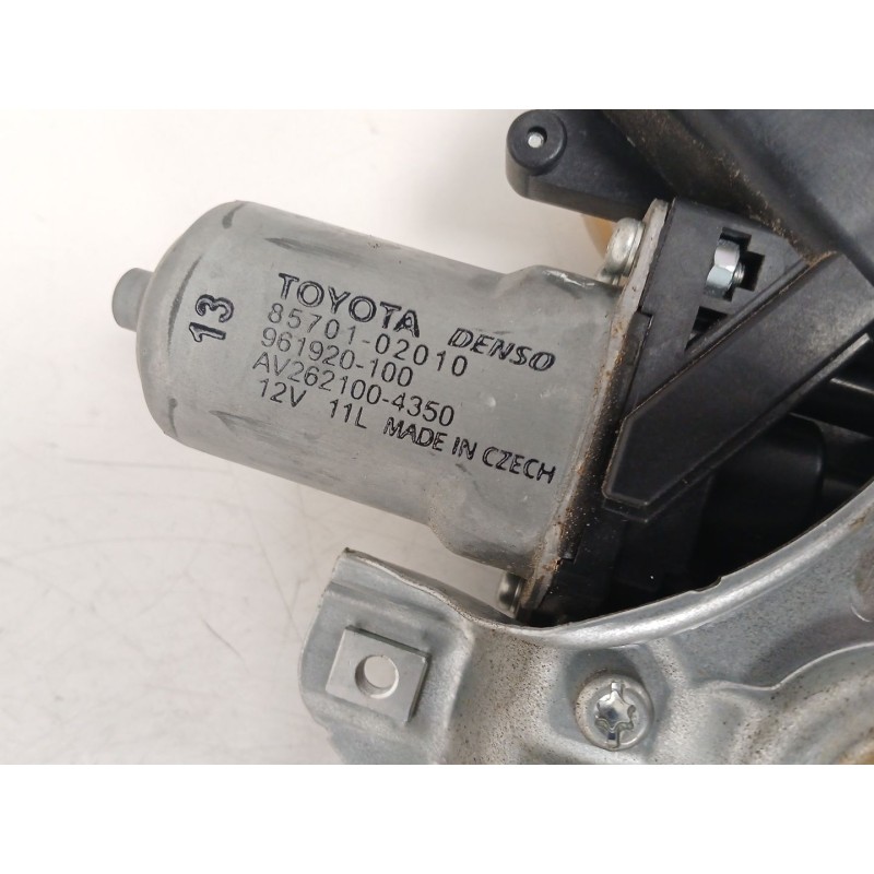 Recambio de elevalunas delantero derecho para toyota avensis sedán (_t27_) 2.0 d-4d (adt270_) referencia OEM IAM 8570102010 9619