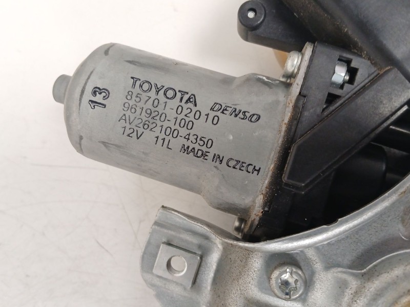 Recambio de elevalunas delantero derecho para toyota avensis sedán (_t27_) 2.0 d-4d (adt270_) referencia OEM IAM 8570102010 9619