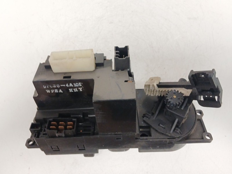 Recambio de mando calefaccion / aire acondicionado para hyundai h 1 referencia OEM IAM   