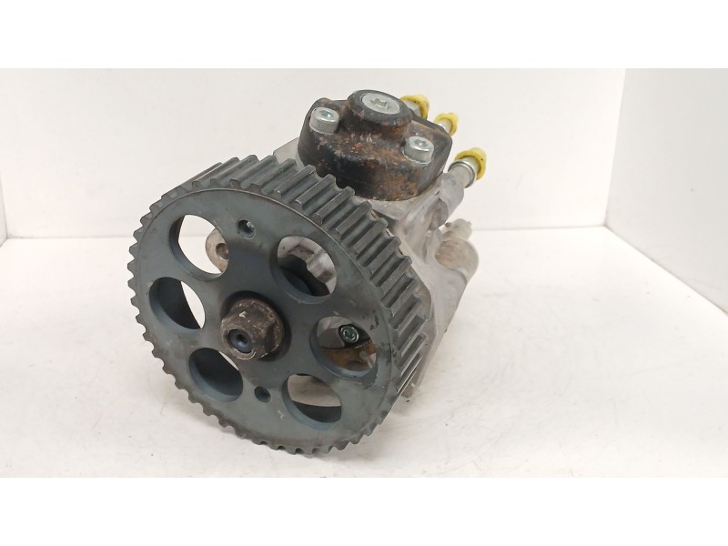 Recambio de bomba inyeccion para opel astra j (p10) 1.7 cdti (68) referencia OEM IAM 55586499 2940001003 