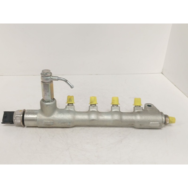 Recambio de rampa inyectora para opel astra j (p10) 1.7 cdti (68) referencia OEM IAM A5090 01Q10959 