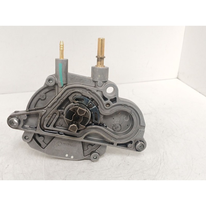 Recambio de depresor freno / bomba vacio para opel astra j (p10) 1.7 cdti (68) referencia OEM IAM 13T0220789 8981154390 70096902