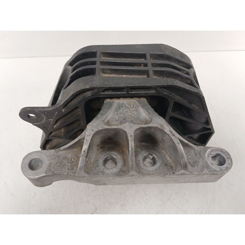 Recambio de soporte motor derecho para opel corsa f (p2jo) 1.5 (68) referencia OEM IAM CMP243427  
