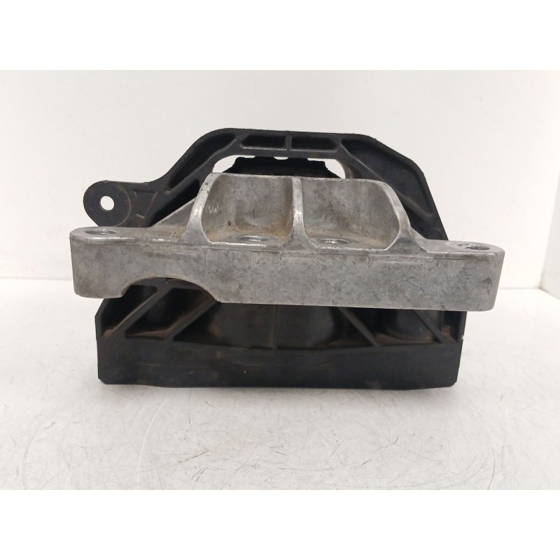 Recambio de soporte motor derecho para opel corsa f (p2jo) 1.5 (68) referencia OEM IAM CMP243427  