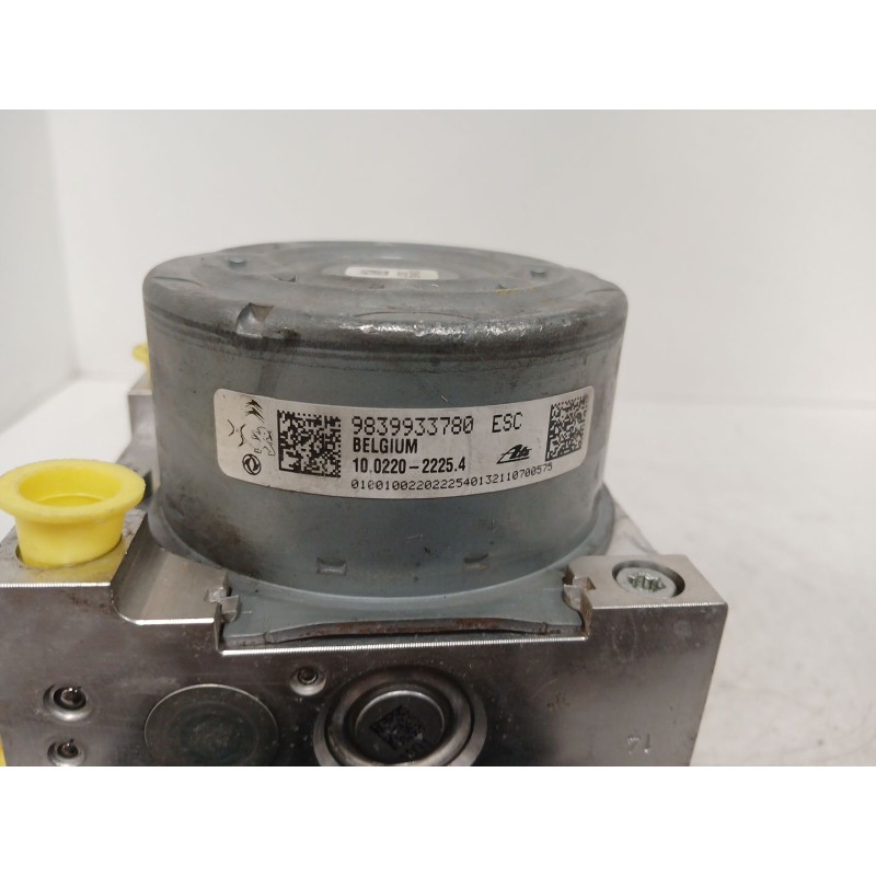 Recambio de abs para opel corsa f (p2jo) 1.5 (68) referencia OEM IAM 9839933780  