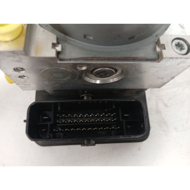 Recambio de abs para opel corsa f (p2jo) 1.5 (68) referencia OEM IAM 9839933780  