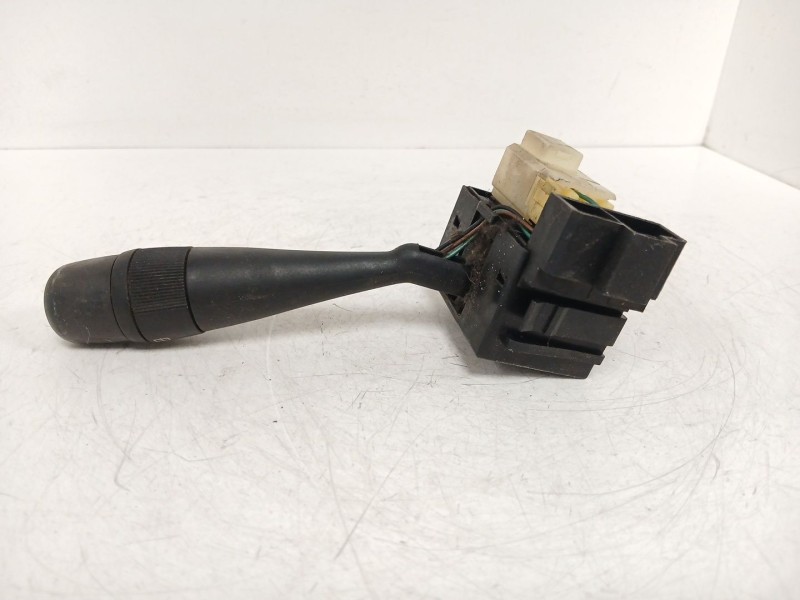 Recambio de mando limpia para nissan serena (c23m) 2.3 diesel referencia OEM IAM   