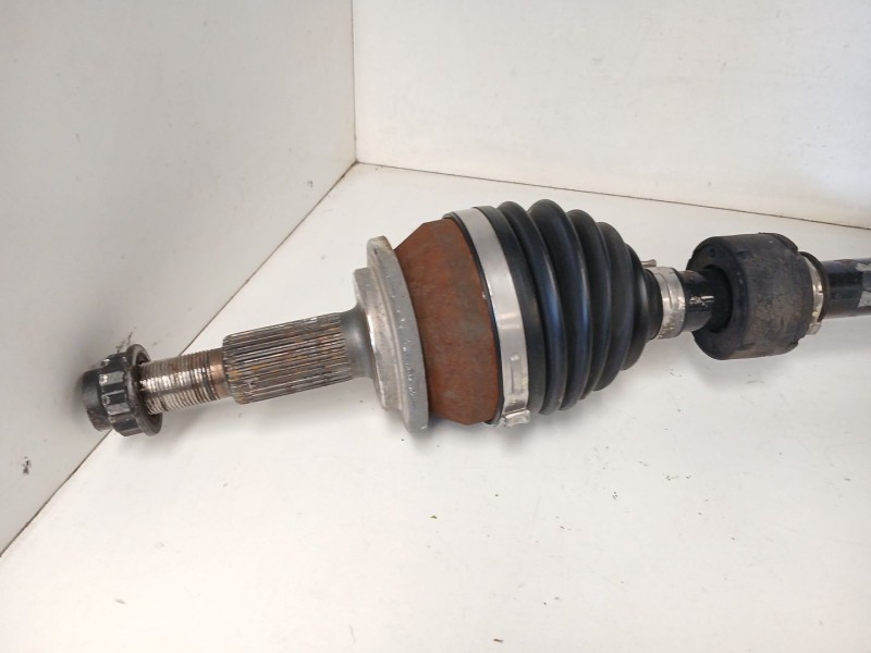 Recambio de transmision delantera derecha para toyota avensis sedán (_t27_) 2.0 d-4d (adt270_) referencia OEM IAM   