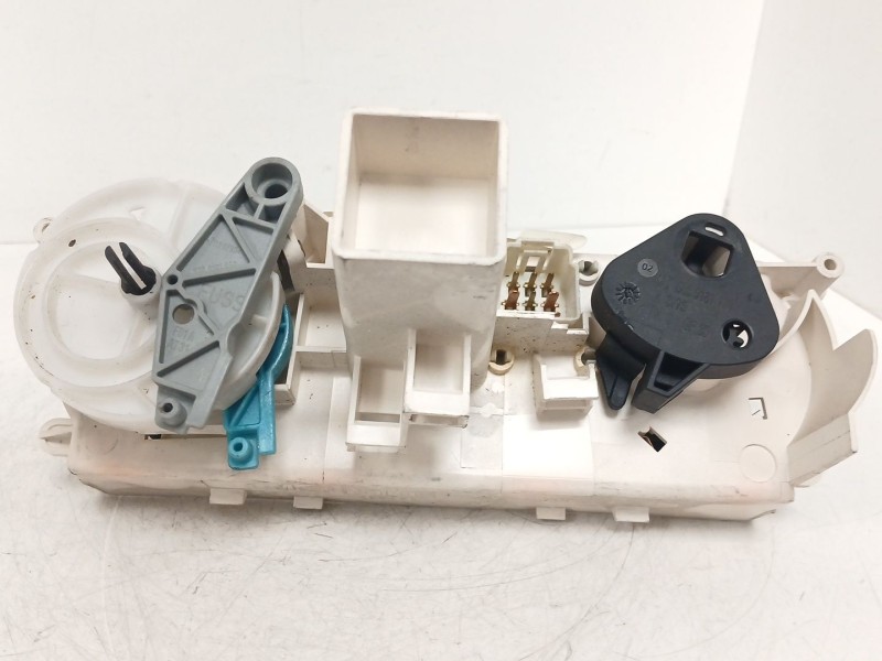 Recambio de mando calefaccion / aire acondicionado para opel vectra b berlina 1.8 16v cat referencia OEM IAM   