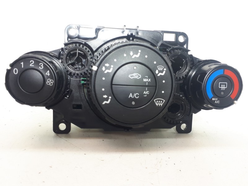 Recambio de mando calefaccion / aire acondicionado para ford fiesta (ccn) black&white edition referencia OEM IAM FBC1B1703223A  