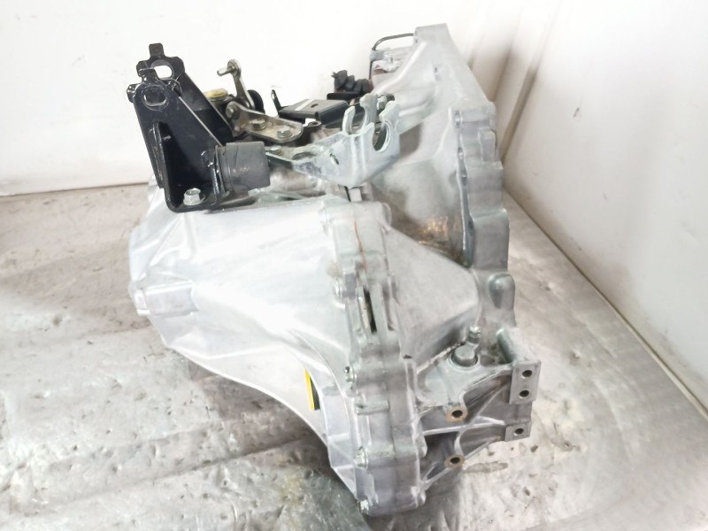 Recambio de caja cambios para toyota avensis sedán (_t27_) 2.0 d-4d (adt270_) referencia OEM IAM   