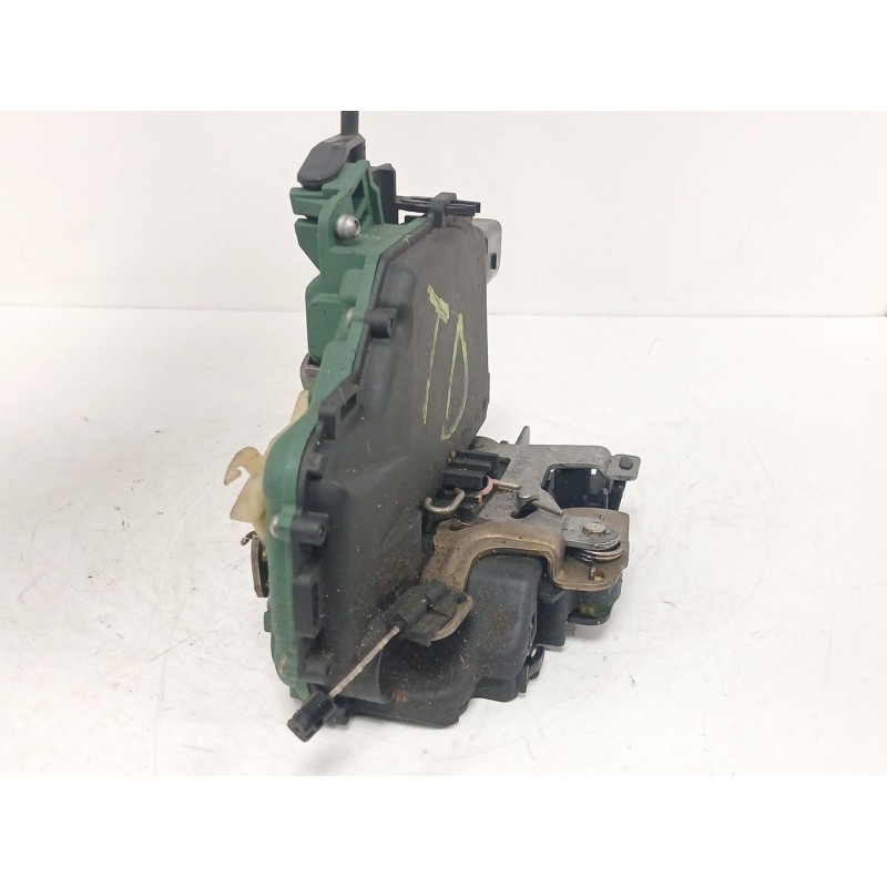 Recambio de motor cierre centralizado trasero derecho para volkswagen golf iv berlina (1j1) 1.9 tdi referencia OEM IAM   