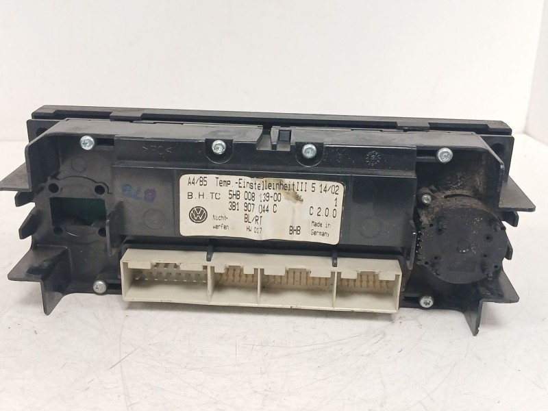 Recambio de mando climatizador para volkswagen golf iv berlina (1j1) 1.9 tdi referencia OEM IAM 1B1907044C  5HB008139