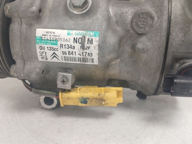 Recambio de compresor aire acondicionado para citroën c4 grand picasso i (ua_) 2.0 hdi 138 referencia OEM IAM 9684141780 0143390
