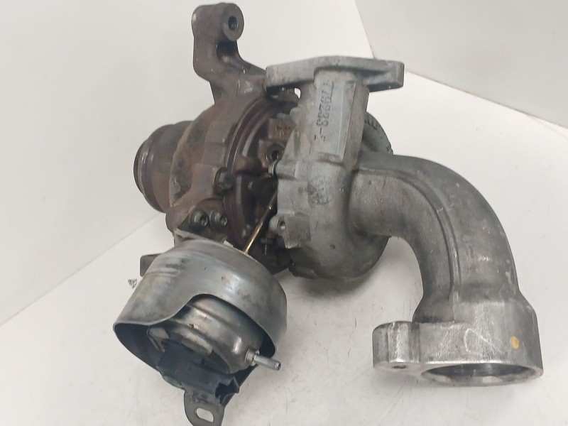 Recambio de turbocompresor para citroën c4 grand picasso i (ua_) 2.0 hdi 138 referencia OEM IAM 9688361580 GTB449VZ 
