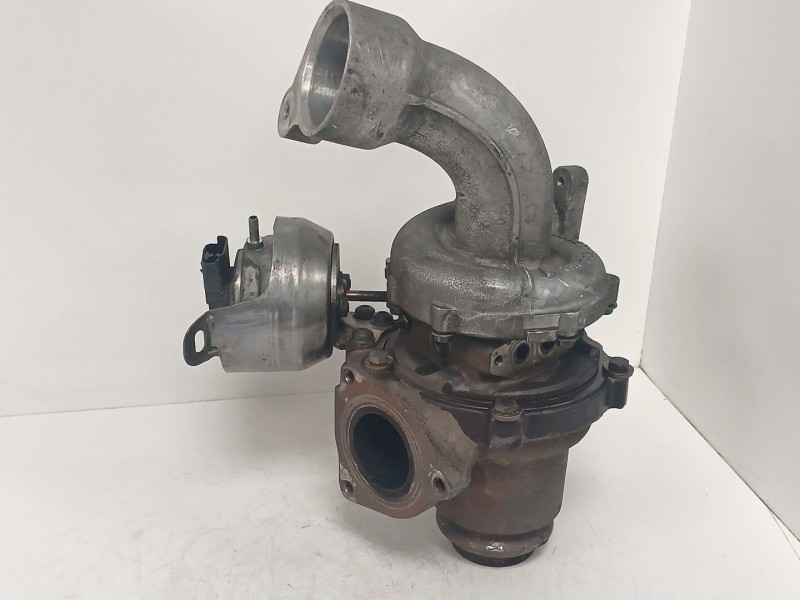 Recambio de turbocompresor para citroën c4 grand picasso i (ua_) 2.0 hdi 138 referencia OEM IAM 9688361580 GTB449VZ 