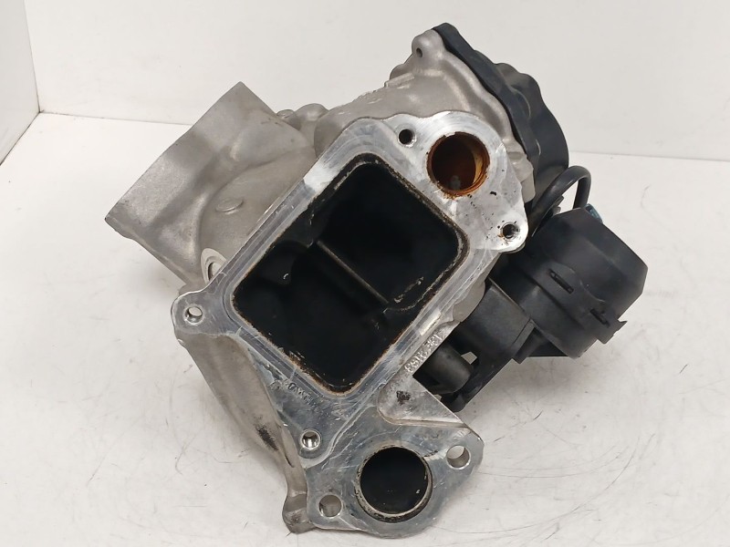 Recambio de valvula egr para citroën c4 grand picasso i (ua_) 2.0 hdi 138 referencia OEM IAM   