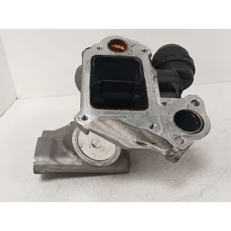 Recambio de valvula egr para citroën c4 grand picasso i (ua_) 2.0 hdi 138 referencia OEM IAM   