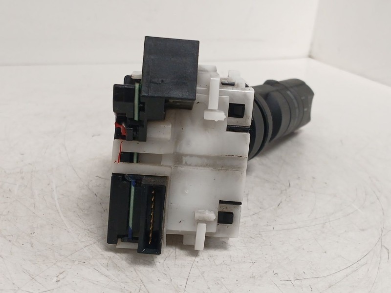 Recambio de mando limpia para nissan pathfinder iii (r51) 2.5 dci 4wd referencia OEM IAM   