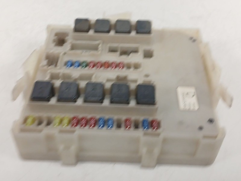 Recambio de caja reles / fusibles para nissan pathfinder iii (r51) 2.5 dci 4wd referencia OEM IAM 284B6EB30C  
