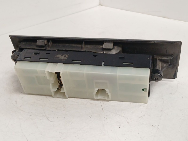 Recambio de mando elevalunas delantero izquierdo para nissan pathfinder iii (r51) 2.5 dci 4wd referencia OEM IAM   