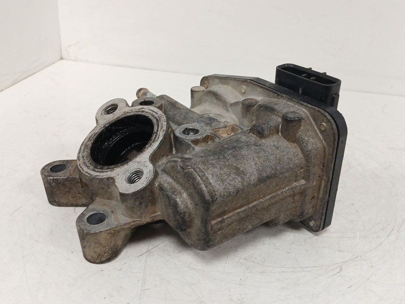 Recambio de caja mariposa para nissan pathfinder iii (r51) 2.5 dci 4wd referencia OEM IAM 16119EC00A  