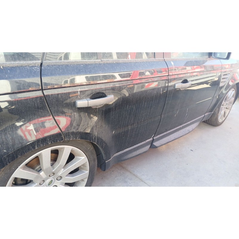 Recambio de puerta trasera derecha para land rover range rover sport i (l320) 2.7 d 4x4 referencia OEM IAM   