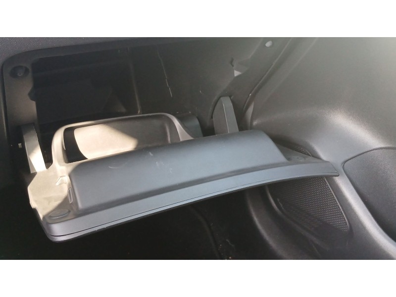 Recambio de guantera para peugeot 208 ii (ub_, up_, uw_, uj_) 1.2 puretech 100 referencia OEM IAM   