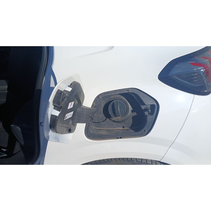 Recambio de tapa exterior combustible para peugeot 208 ii (ub_, up_, uw_, uj_) 1.2 puretech 100 referencia OEM IAM   