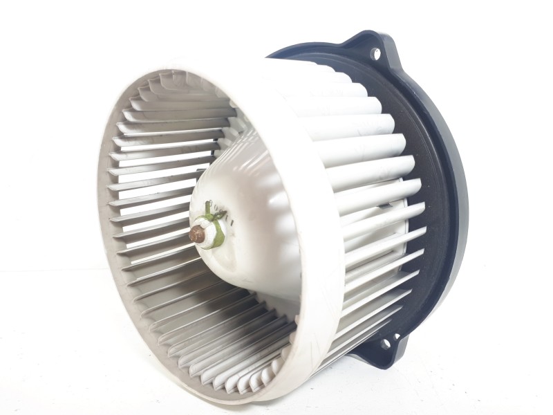 Recambio de motor calefaccion para chevrolet captiva 2.2 vcdi ltz referencia OEM IAM 615981  