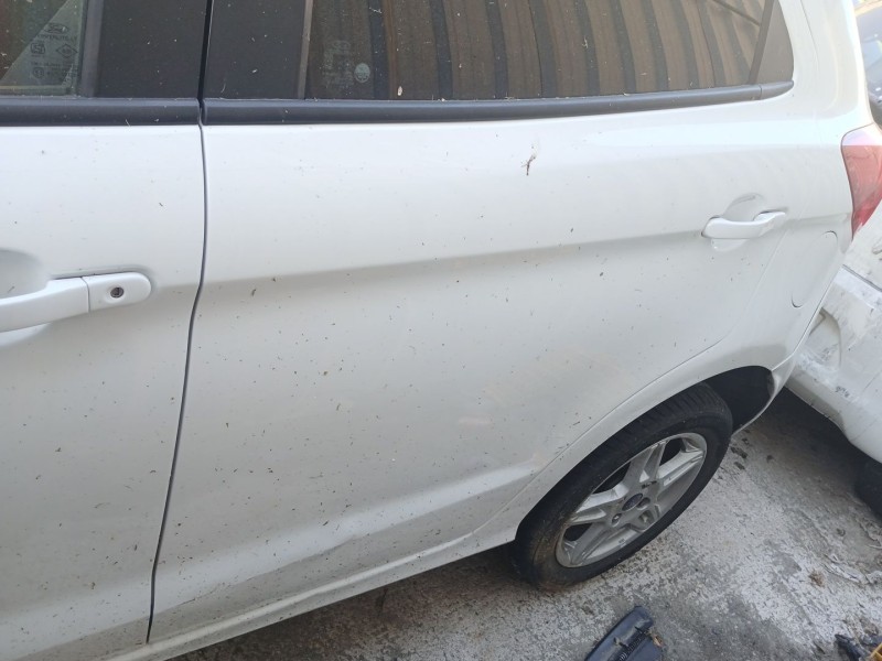 Recambio de puerta trasera izquierda para ford ka+ iii (uk, fk) 1.2 ti-vct referencia OEM IAM   
