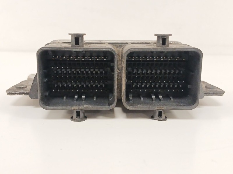 Recambio de centralita motor uce para ford ka (ru8) 1.2 referencia OEM IAM 52044178  