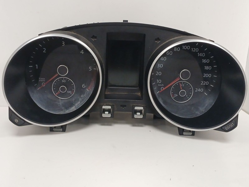 Recambio de cuadro instrumentos para volkswagen golf vi (5k1) 2.0 tdi referencia OEM IAM 5K0920870C  