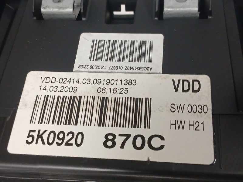 Recambio de cuadro instrumentos para volkswagen golf vi (5k1) 2.0 tdi referencia OEM IAM 5K0920870C  