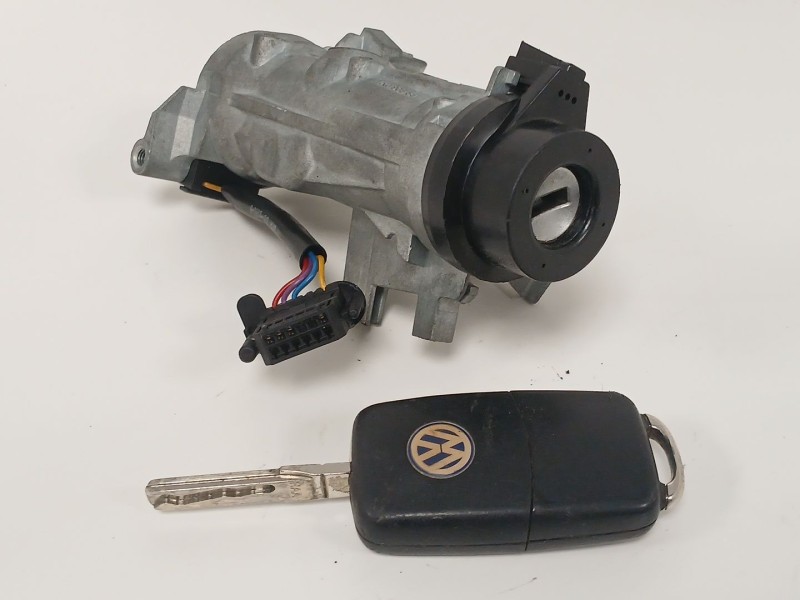 Recambio de conmutador de arranque para volkswagen golf vi (5k1) 2.0 tdi referencia OEM IAM 1K0905851  