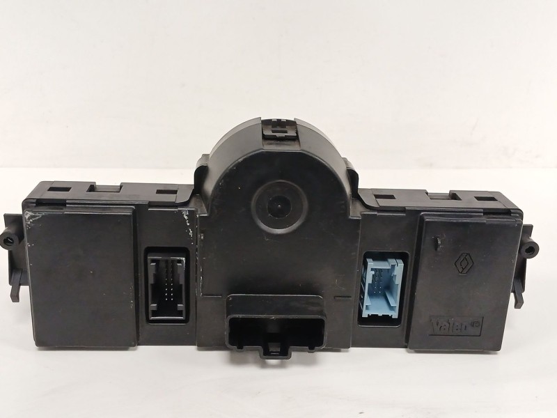 Recambio de mando climatizador para renault scenic ii 1.9 dci diesel referencia OEM IAM 8200265572  