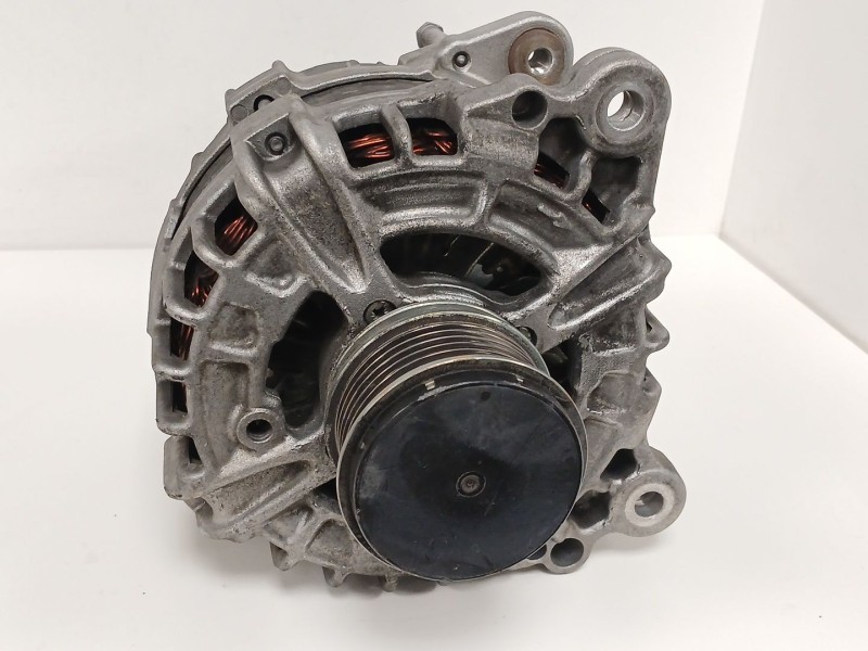 Recambio de alternador para seat alhambra (710, 711) 2.0 tdi referencia OEM IAM 03L903024F 0125811027 
